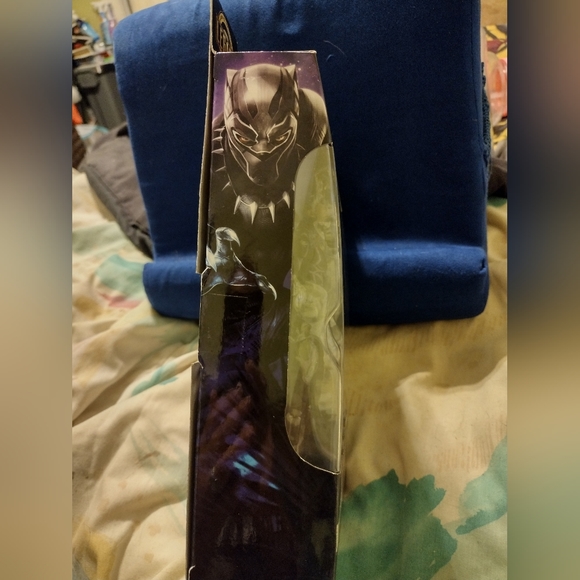 Marvel Legacy Collection Legends Series Black Panther - Picture 4 of 6
